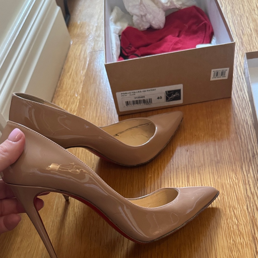 Christian Louboutin Beige Patent Leather Heels